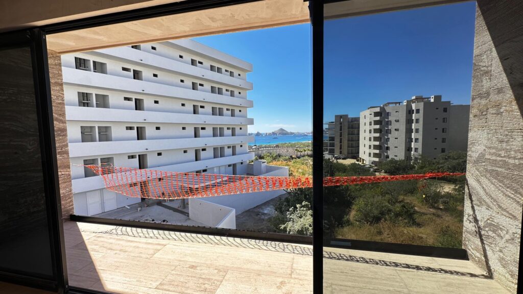 Los Cabos Cora Experience luxury living in this stunning 3-bedroom penthouse at Club Campestre CORA. Enjoy breathtaking ocean – 12 LOTE MZA 2 ZONA 1, Cabo Corridor, BS