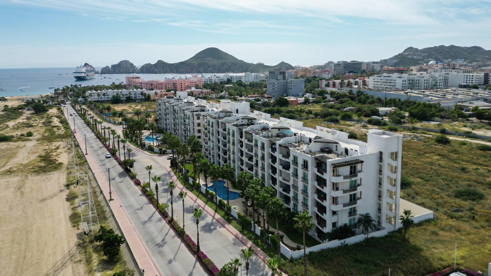 Los Cabos Cora Experience luxury living in this stunning 3-bedroom penthouse at Club Campestre CORA. Enjoy breathtaking ocean for sale