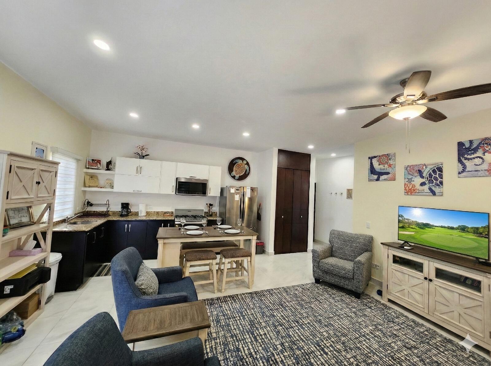 Los Cabos Luxotica Ii Luxottica II - Unit 304Luxottica II is a 3-story, 15-Unit Condo Complex Located just minutes from downtown Cabo San Lucas. The complex was completed in March 2021.Unit 304Original owner since 2021. Unit has been very gently used, only used about 2-3 weeks each for sale