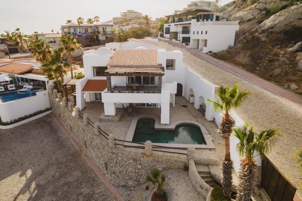 Los Cabos Residencial La Jolla Casa Devine is a luxurious, turnkey, fully-furnished, – 445 Camino del Mar Lote 4 Mza 23, Cabo San Lucas, BS