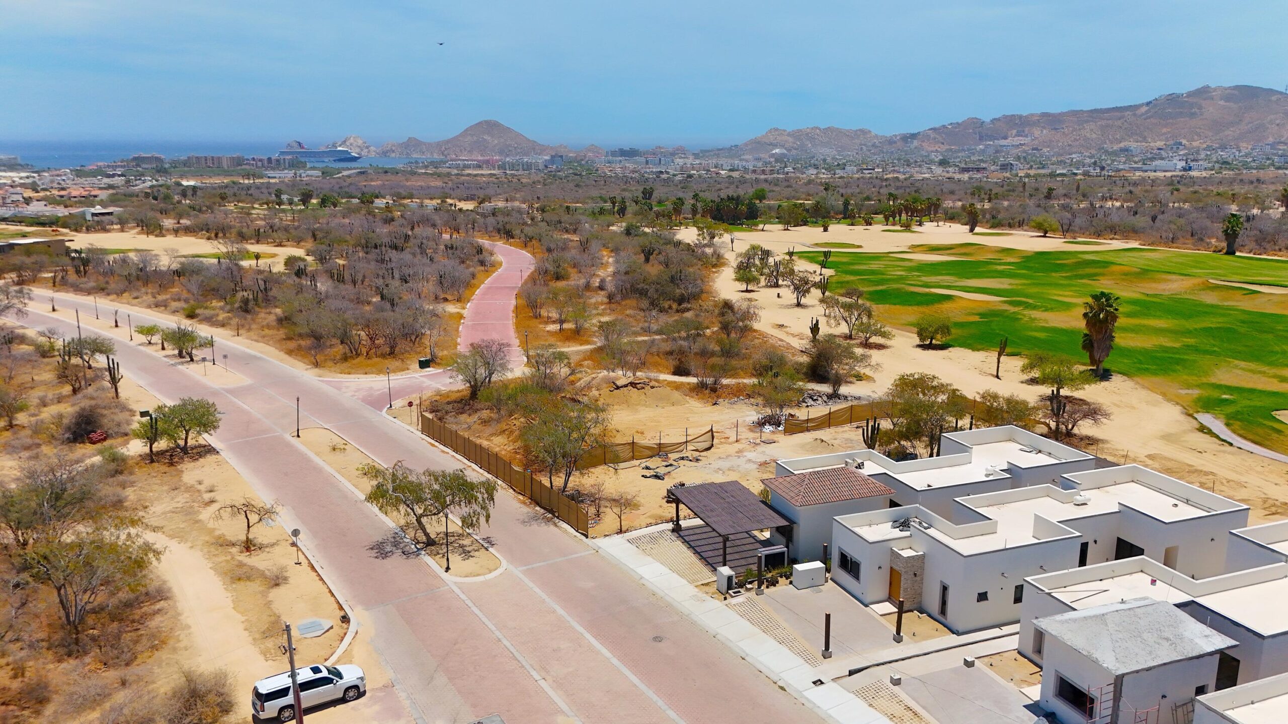 Los Cabos The Canyon Entre Piedras Welcome to The Canyon, San José del Cabo's only fully accessible master-planned community. This enclave of 39 Artigas-designed 4-bedroom homes offers three layout options, central air, four full baths, two-car carport, rooftop terrace with ocean for sale