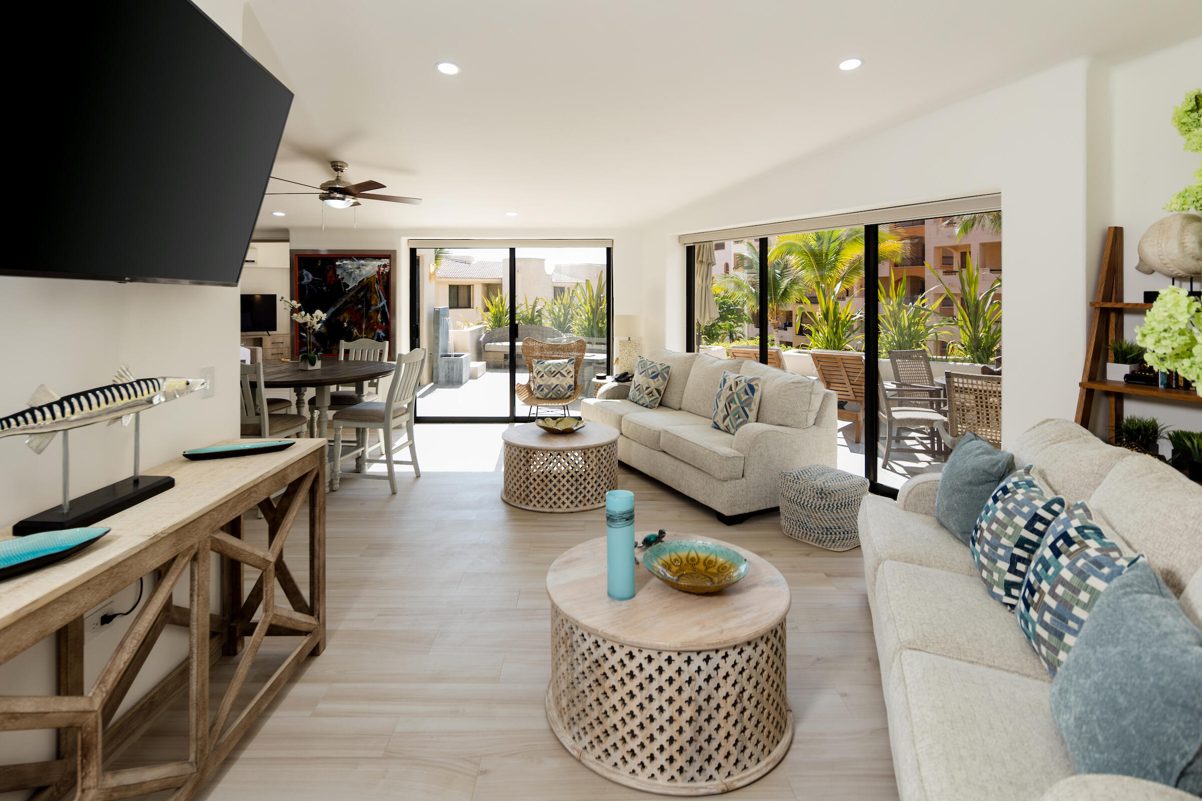Los Cabos Terrasol Welcome to Terrasol, where many believe this beachfront property is like no other in all of Los Cabos!! This gorgeous, 3-bedroom, 3-bathroom unit #160A has been completely remodeled. It is centrally located an only 5-minutes walking distance to the famous Cabo San Lucas Marina. for sale