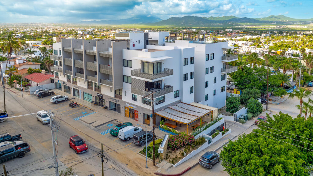 Los Cabos Sjd D/Town:General Description:This charming 2-bedroom, 2-bathroom furnished condo, located in the Fonatur Zone in San José del Cabo. First-level unit with a granite countertop kitchen, living and dining area, lateral terrace, and front terrace with – cabo san lucas, Cabo San Lucas, BS