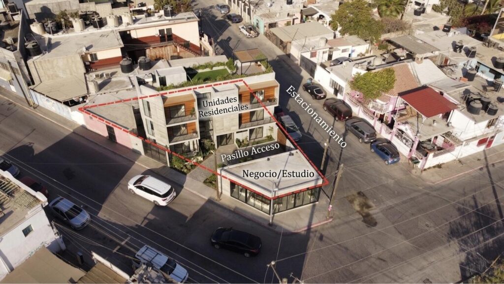 Los Cabos La Cima Descubre esta acogedora casa en La Cima, ubicada en una zona tranquila del corredor turístico de Los Cabos.La propiedad de dos niveles ofrece un diseño funcional con 2 rec/3 baños, ideal tanto para vivir tiempo completo y para inversión vacacional.En planta baja encontrarás espacios bien distribuidos que incluyen área de sala, comedor y cocina, creando un ambiente práctico para la vida diaria.En el segundo nivel se encuentra una estancia adicional, perfecta como sala de TV, oficina o área familiar, la cual tiene el potencial de convertirse en una tercera recámara, brindando mayor flexibilidad según las necesidades del propietario.Ubicada en una zona con fácil acceso a supermercados servicios y playas, esta casa combina comodidad, privacidad y excelente potencial de plusvalía en Discover this inviting home in La Cima, located in a quiet area of the Los Cabos tourist corridor. This two-story property offers a functional design with 2 bedrooms and 3 bathrooms, ideal for full-time living or as a vacation investment. On the ground floor, you'll find well-distributed spaces including a living room, dining room, and kitchen, creating a practical environment for everyday living. The second floor features an additional room, perfect as a TV room, office, or family area, which has the potential to be converted into a third bedroom, providing greater flexibility according to the owner's needs. Located in an area with easy access to supermarkets, services, and beaches, this home combines comfort, privacy, and excellent appreciation potential in Los Cabos. – CASA BELIA, Cabo San Lucas, Cabo San Lucas, BS