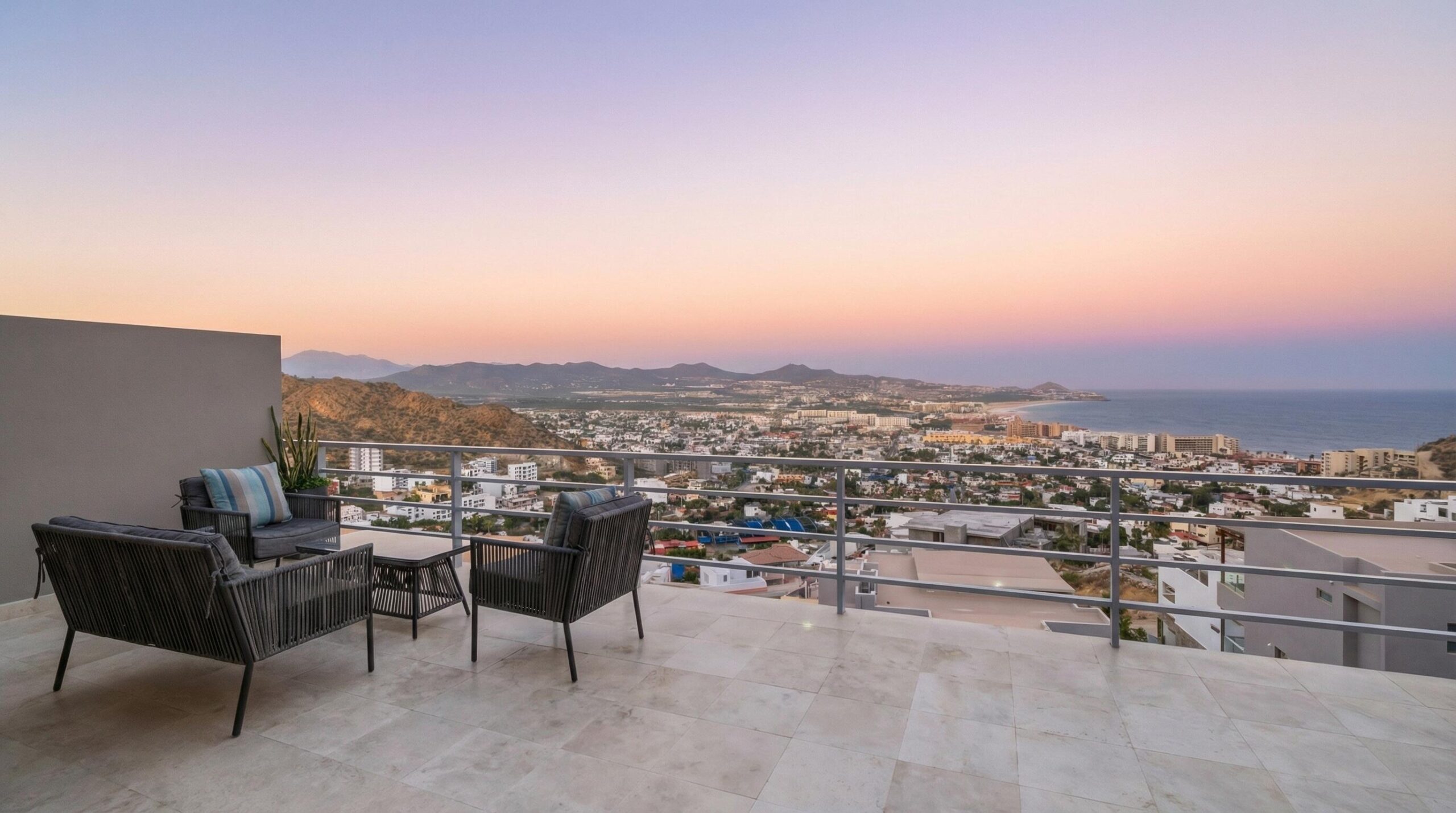 Los Cabos Centro Condo in the Heart of Cabo San Lucas - for sale
