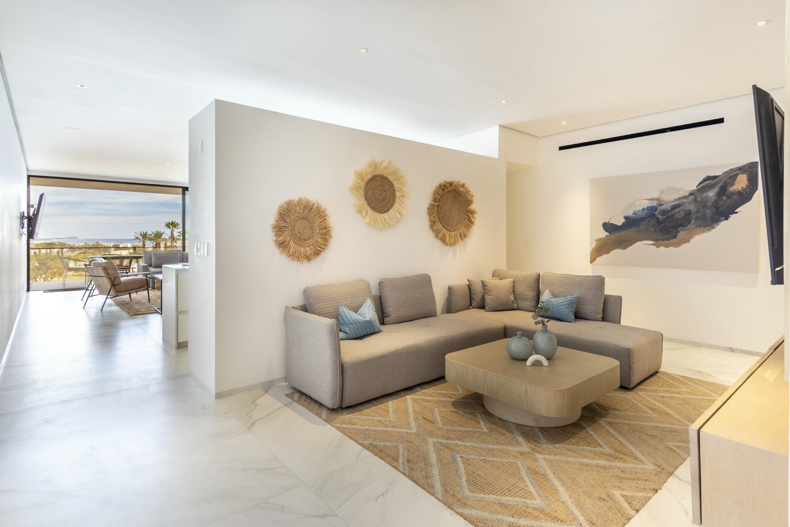 Los Cabos Peninsula When life feels good and easy, time has a way of passing all too quickly! Discover this modern-elegant condo in the exclusive Peninsula Golf Course, perfectly positioned in a prime ocean-side location within the community. Ticked away on a quit no-thru road and surrounded by lush golf course for sale