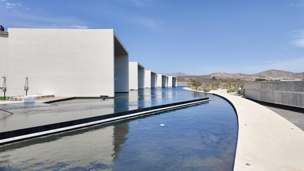 Los Cabos Cumbre Del Tezal Discover Yameto in Cabo San Lucas, a condominium that blends modern design, functionality, and comfort in every space. Featuring two bedrooms, two full bathrooms, and parking for two cars, it stands out for its high-quality finishes such as marble flooring and a fully equipped kitchen with a quartz countertop. It is delivered fully equipped with included appliances: a 5-burner electric ceramic cooktop, a three-door French Door refrigerator, and a microwave hood. Additional features like a smart lock and a private terrace.Yameto elevates your lifestyle with amenities designed for maximum enjoyment: a swimming pool, gym, green areas, children's spaces, and a rooftop for gathering or relaxing. With 24/7 security and controlled access. – Cora Sunset C, San Jose del Cabo, San Jose del Cabo, BS