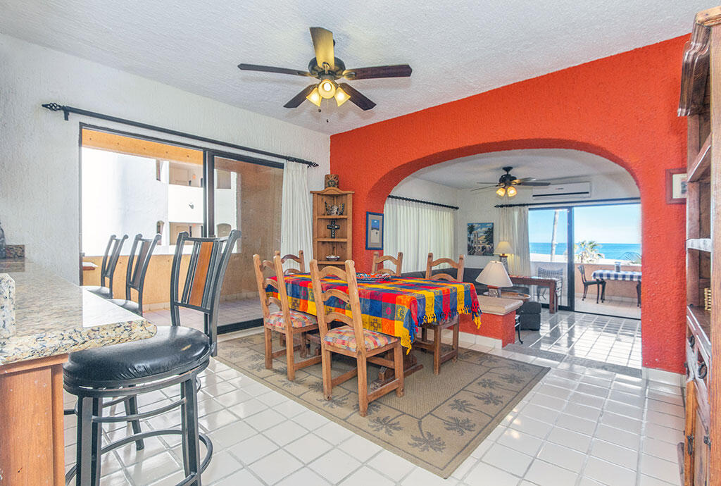 Los Cabos Morgan Residences This huge 3 bedroom, 3 bathroom Penthouse WITH TWO STUDIOS has all the upgrades with extended ocean for sale