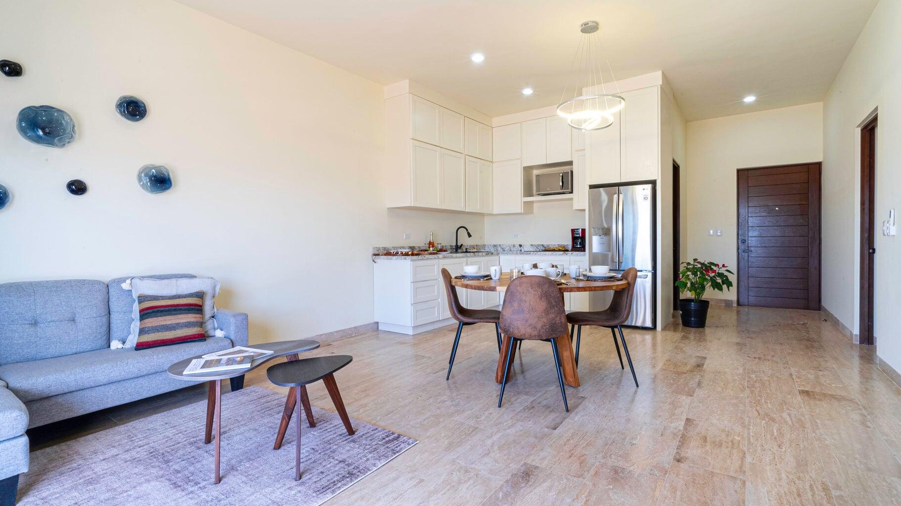 Los Cabos Cora Stunning 3BR, 3.5BA penthouse in Cora Sunset with a private upper sundeck and whirlpool tub boasting panoramic ocean and golf for sale