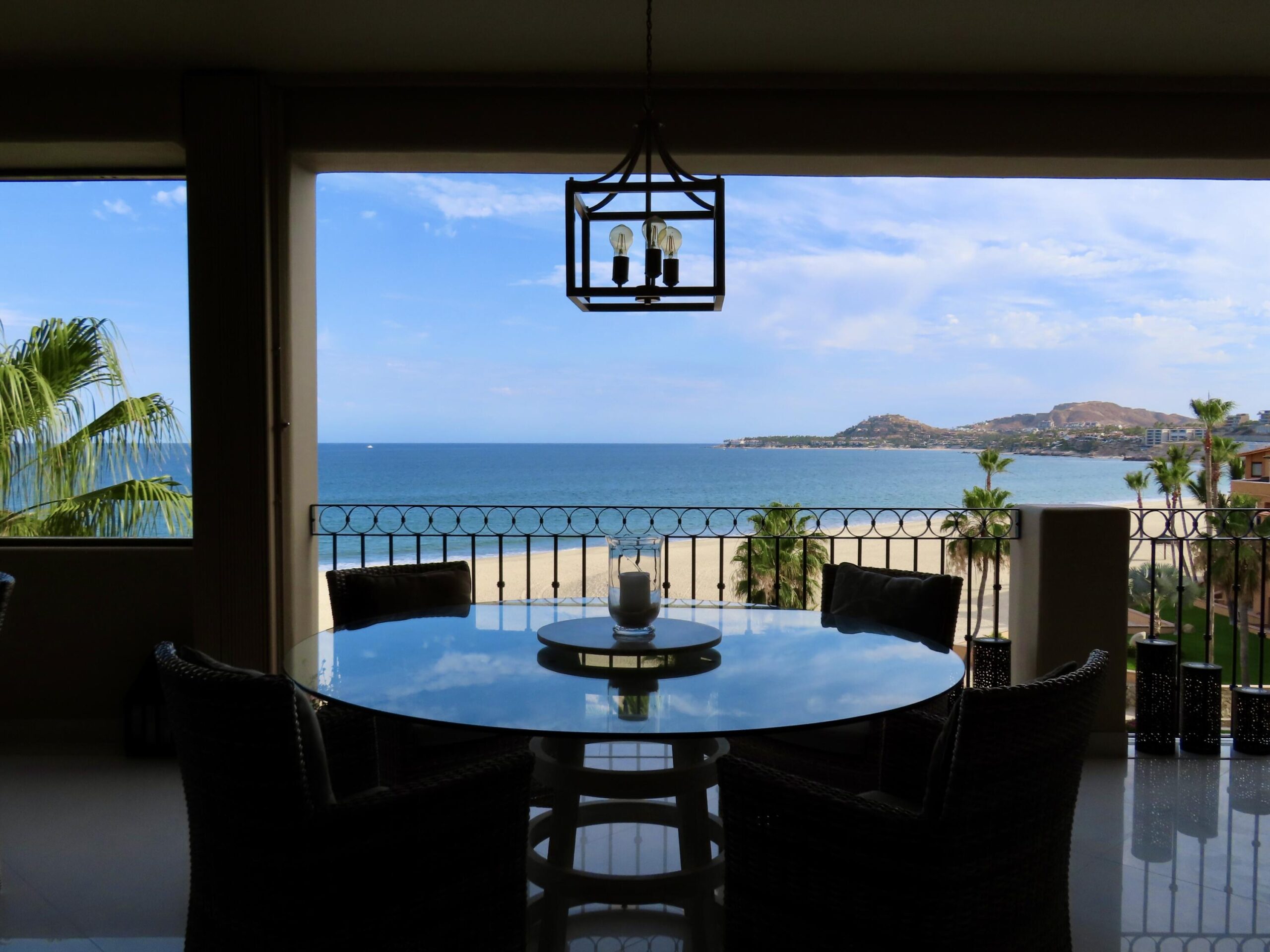 Los Cabos Amaterra LOWEST PRICE IN AMATERRA - OWNER FINANCING AVAILABLE!Unbeatable deal! This is the lowest-priced 2BR/2BA condo in Amaterra. Perfectly located steps from Medano Beach, this unit is a prime investment.OWNER FINANCING TERMS:50% Down Payment3 for sale