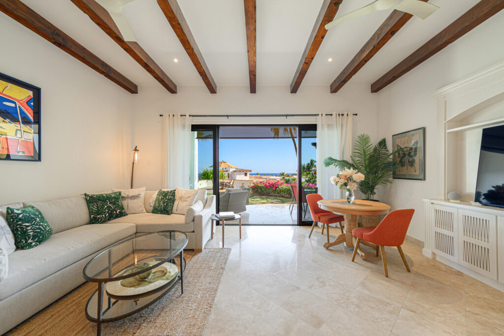 Los Cabos Peninsula When life feels good and easy, time has a way of passing all too quickly! Discover this modern-elegant condo in the exclusive Peninsula Golf Course, perfectly positioned in a prime ocean-side location within the community. Ticked away on a quit no-thru road and surrounded by lush golf course – Phase 1, San Jose del Cabo, BS