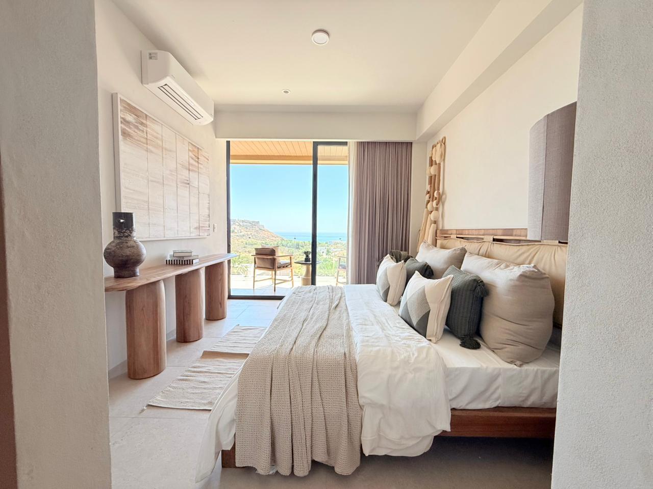 Los Cabos Cora Experience luxury living in this stunning 3-bedroom penthouse at Club Campestre CORA. Enjoy breathtaking ocean for sale