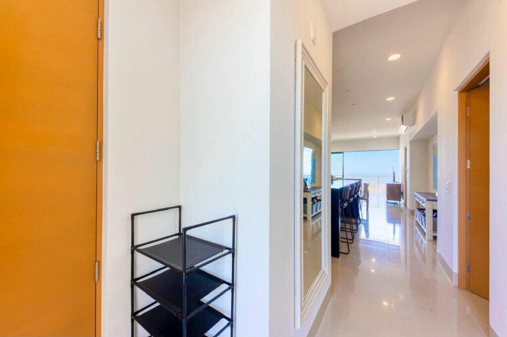 Los Cabos Cuatrovientos Pre-Construction 1 and 2 bedroom Condos in a new Tower with an spectacular Common Roof top with Ocean – s/n Via de la Paloma, Cabo Corridor, BS
