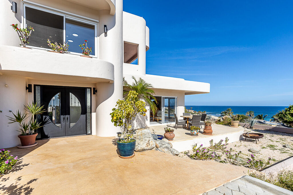 Los Cabos Bugambilias Located in Bugambillias at Cabo Real, this 3-bed, 4 full + 1 half bath home offers 2,754 ft² interior on a 3,378 ft² lot with ocean and golf course – SELLER FINANCING, Cabo Corridor, BS