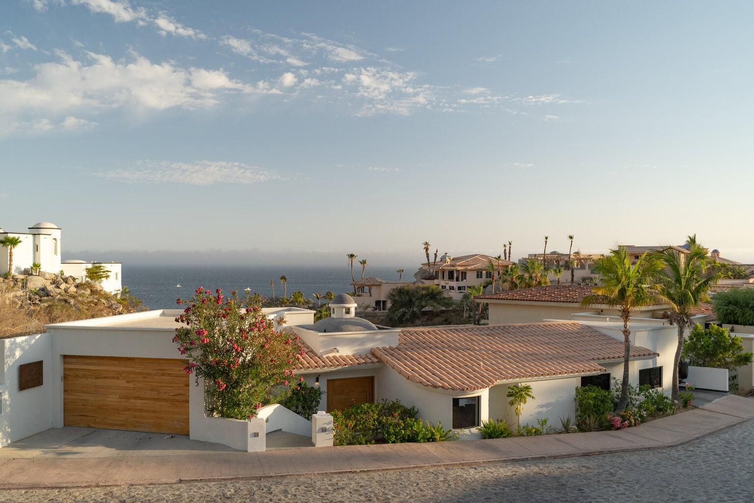 Los Cabos Pedregal Csl BEST VALUE HOME IN PEDREGAL. Positioned high in the prestigious gated community, Casa Nido del Mar captures the essence of luxury coastal living with sweeping Pacific Ocean for sale