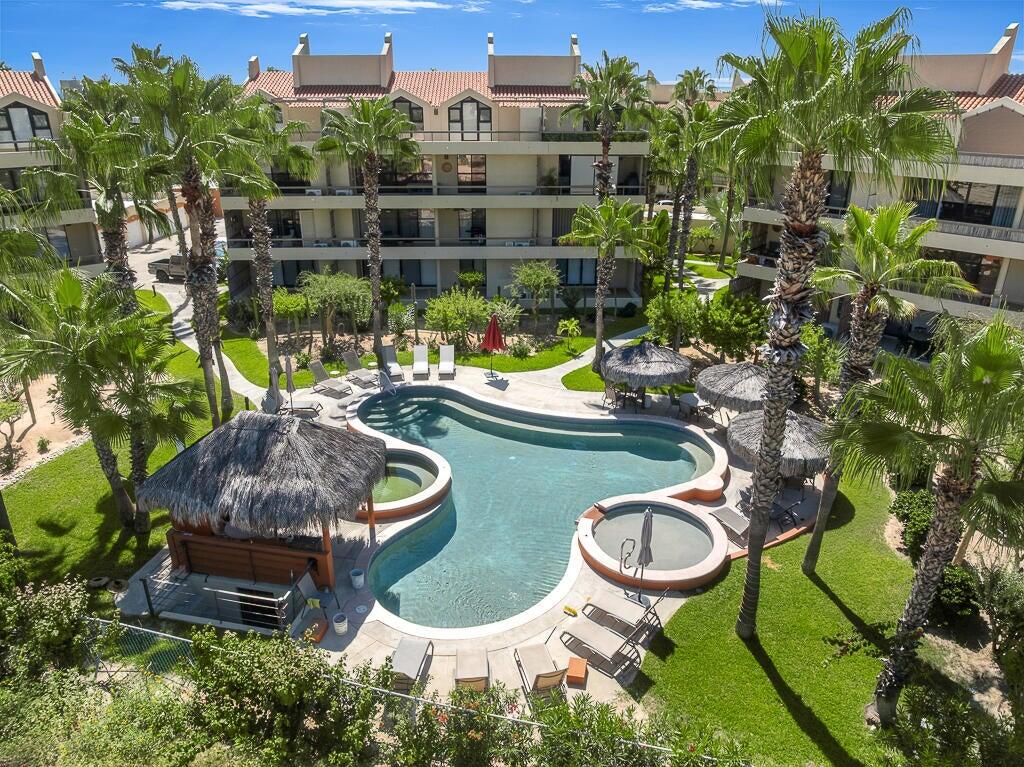 Los Cabos Club La Costa Best Value In Club la Costa - ''Impecable condition'' penthouse with private garage. Fully equipt two storey home with fresh paint, – Condo Hacienda, San Jose del Cabo, BS
